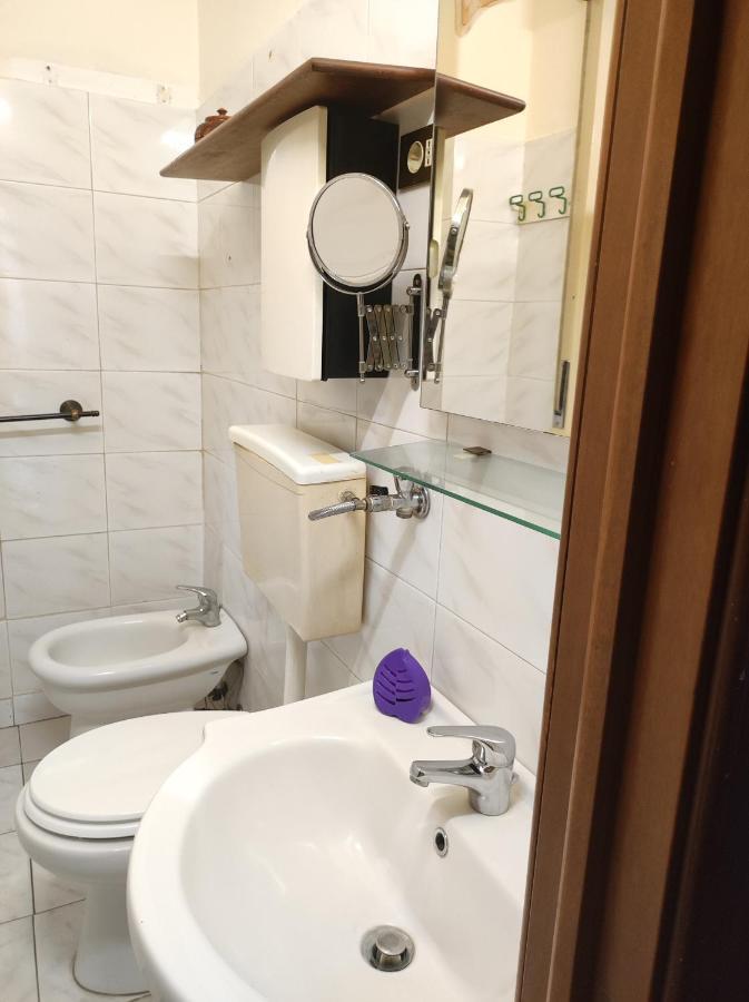 New Dawn Apartment, Appartamento Turistico, Casa Per Vacanza, Tre Camere Indipendenti 卡塔尼亚 外观 照片