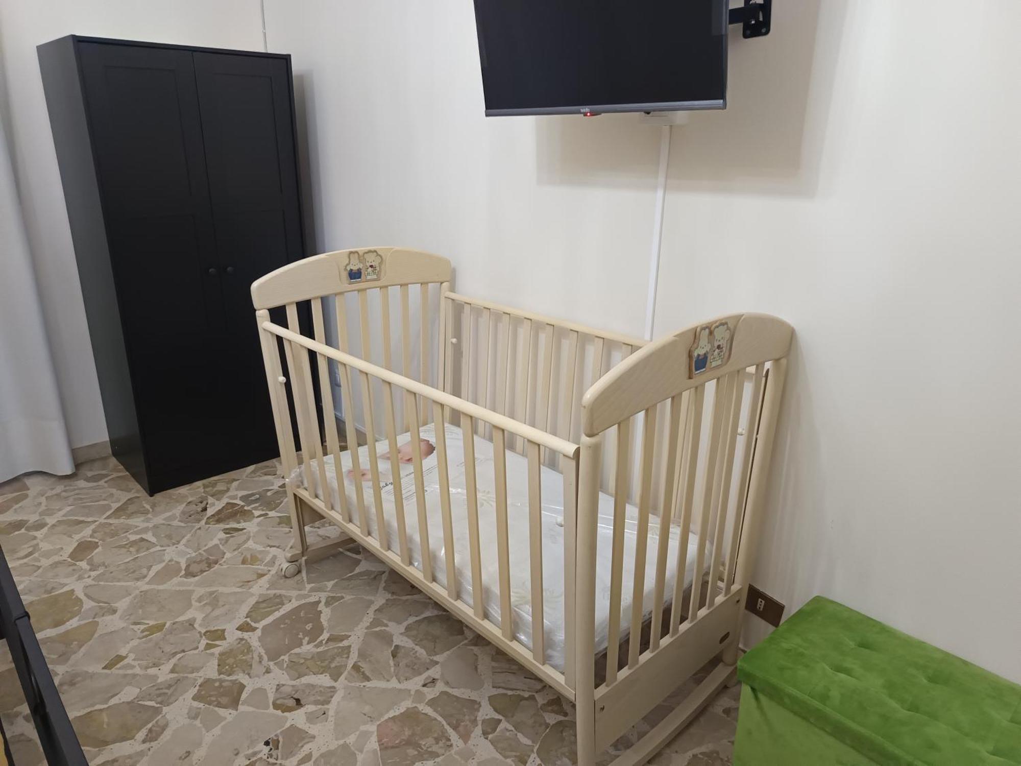 New Dawn Apartment, Appartamento Turistico, Casa Per Vacanza, Tre Camere Indipendenti 卡塔尼亚 外观 照片