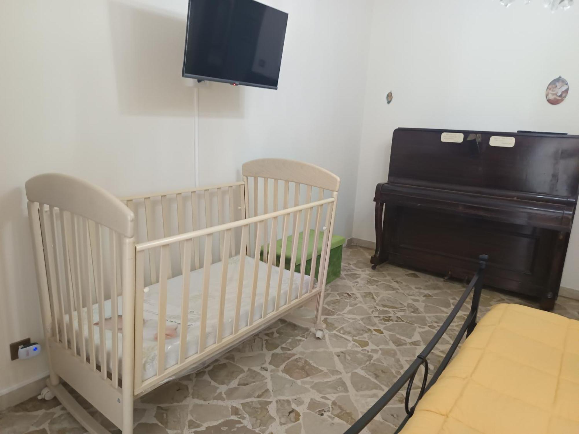 New Dawn Apartment, Appartamento Turistico, Casa Per Vacanza, Tre Camere Indipendenti 卡塔尼亚 外观 照片